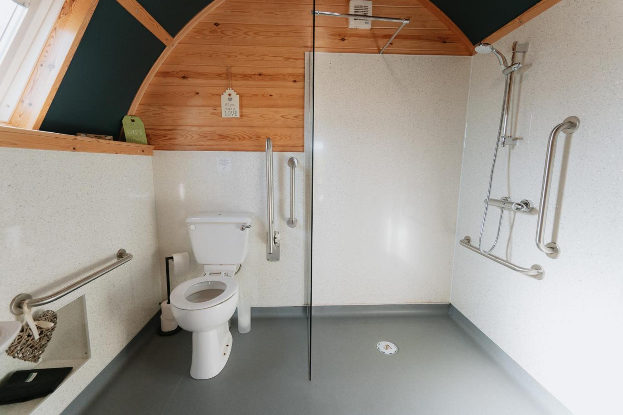 ניוטון סטיוארט Wigtown By Wigwam Holidays חדר תמונה