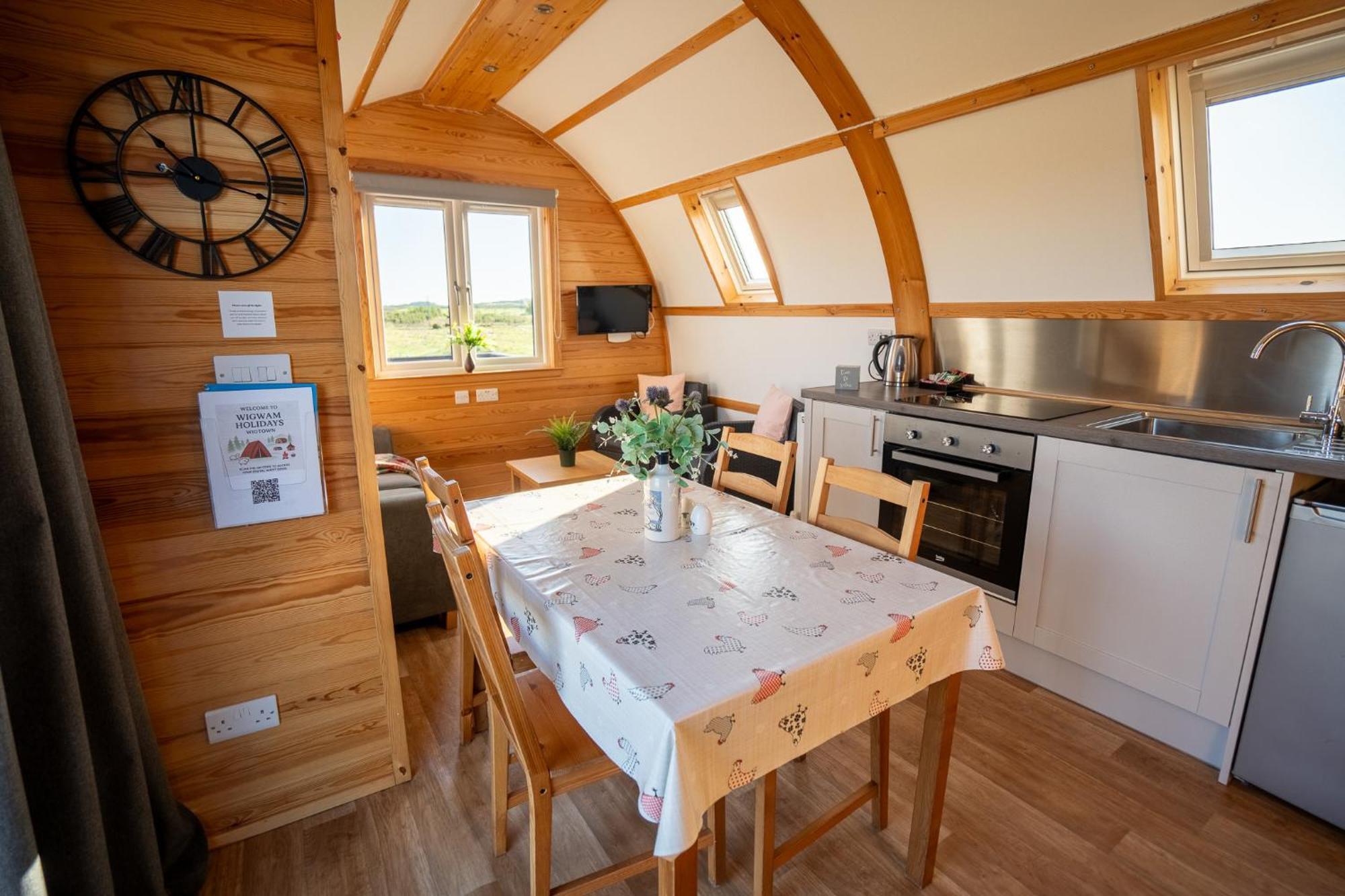 ניוטון סטיוארט Wigtown By Wigwam Holidays מראה חיצוני תמונה